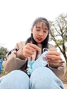 Show modela emaame68 na web-kameri