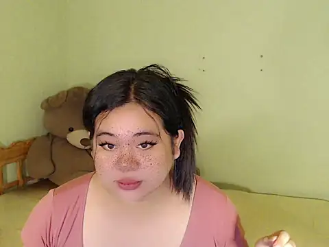 Im_ur_mother Show in webcam