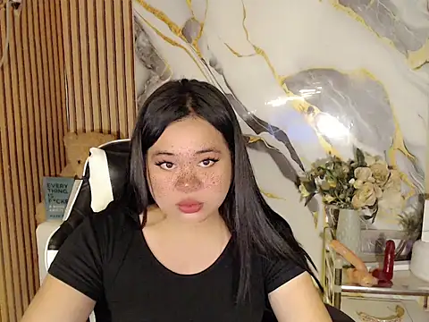 Im_ur_mother Webcam-Show