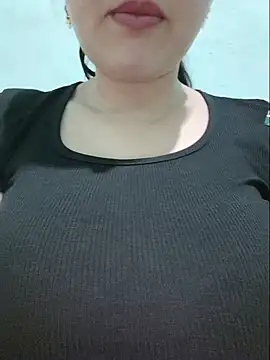 Shine_Mai's Live XXX Chat