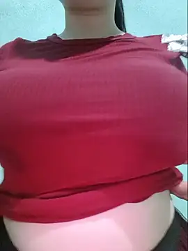Shine_Mai Adlı Modelin Web Kamerası Şovu