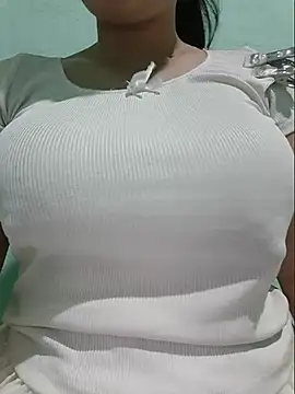 Shine_Mai's Webcam Show