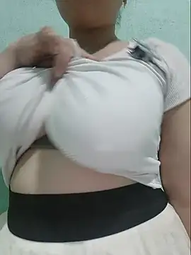 Shine_Mai's Webcam Show