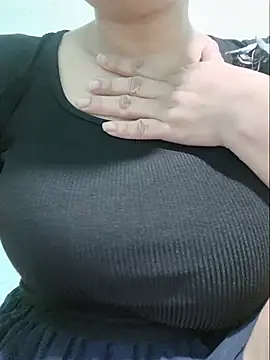 Shine_Mai 网络视讯表演