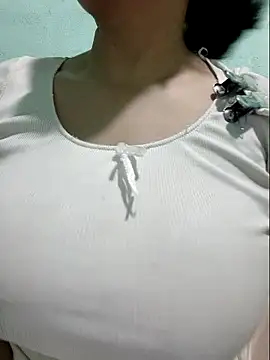 Shine_Mai's Webcam Show