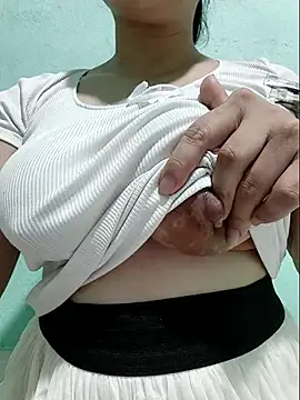 Shine_Mai's Webcam Show