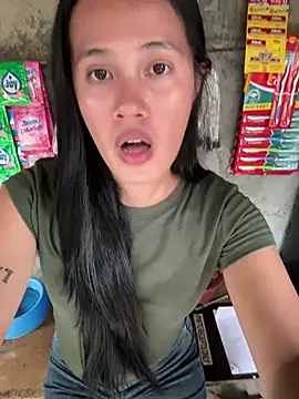mika_walker Pertunjukan Webcam