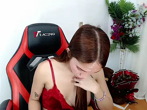 avimiller Pertunjukan Webcam