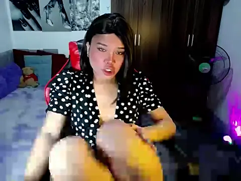 sofiathe1st Adlı Modelin Web Kamerası Şovu