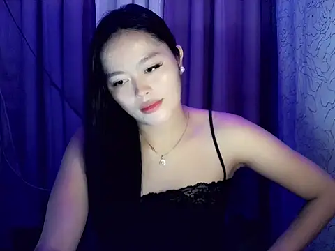 Kathyfied Adlı Modelin Web Kamerası Şovu