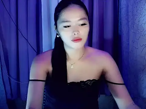 Kathyfied Adlı Modelin Web Kamerası Şovu
