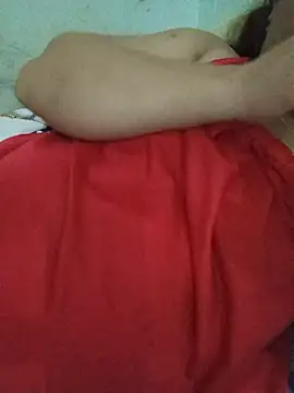Phiphi135's Live XXX Chat