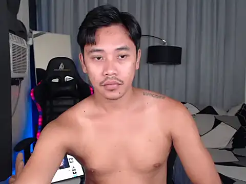 โชว์เว็บแคมของ alexsuckable01