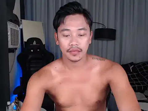 Show modela alexsuckable01 na web-kameri