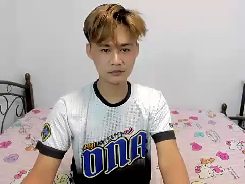 urasian_jhon Pertunjukan Webcam