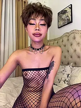 Innocent_yanixx69 Webcam-Show