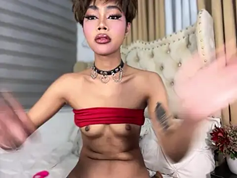 Innocent_yanixx69 Webcam-Show