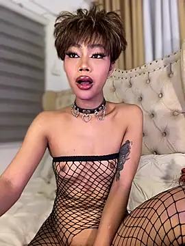 Innocent_yanixx69 Adlı Modelin Web Kamerası Şovu