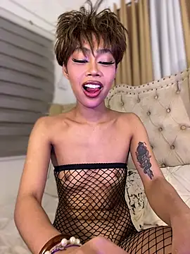 Innocent_yanixx69 Adlı Modelin Web Kamerası Şovu