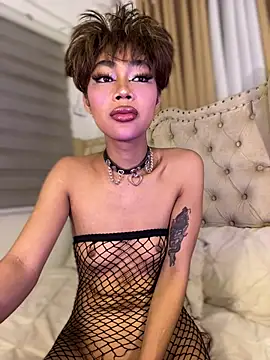 Innocent_yanixx69 ওয়েবক্যাম শো