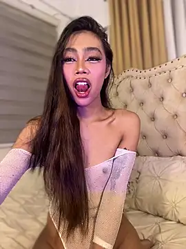Innocent_yanixx69 Adlı Modelin Web Kamerası Şovu