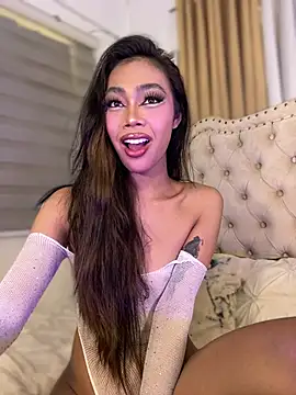 Innocent_yanixx69 Show Webcam