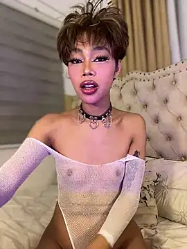 Innocent_yanixx69 Show in webcam