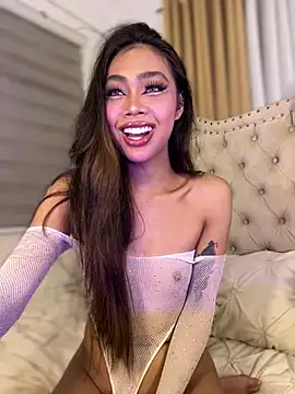 Innocent_yanixx69 Show in webcam