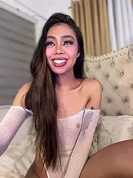 Innocent_yanixx69 webcam show