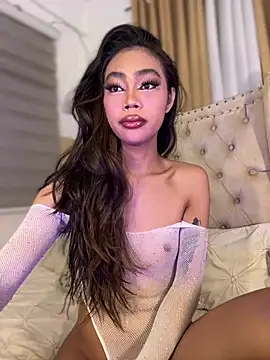 โชว์เว็บแคมของ Innocent_yanixx69