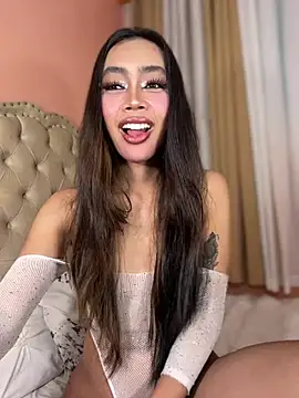 Innocent_yanixx69 Webcam-Show