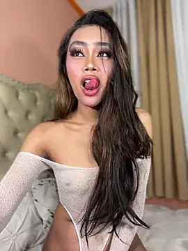 Innocent_yanixx69 webcam show
