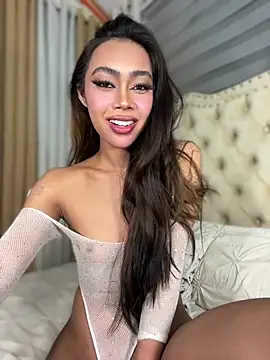 Innocent_yanixx69 Show in webcam