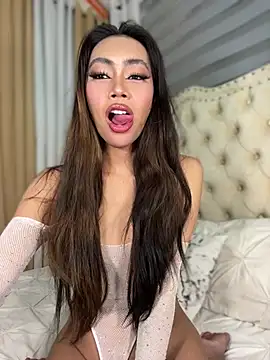 Innocent_yanixx69 webcam show