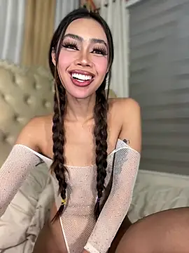 Innocent_yanixx69 Webcam-Show