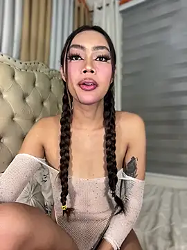 Innocent_yanixx69 Webcam Show