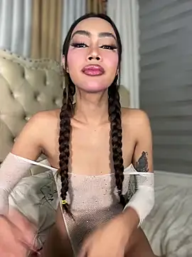 Innocent_yanixx69's Webcam Show