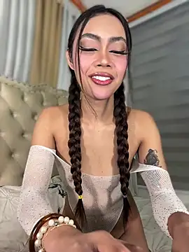 Innocent_yanixx69 在線直播表演