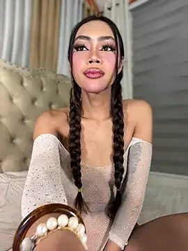 Innocent_yanixx69 Pertunjukan Webcam