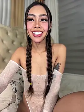 Innocent_yanixx69 Webcam-Show