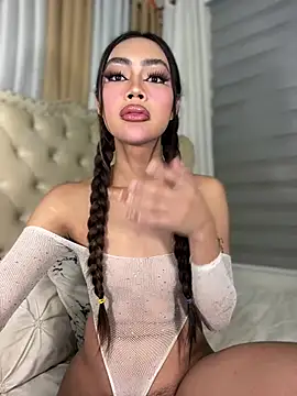 Innocent_yanixx69: διαδικτυακό σόου στην κάμερα