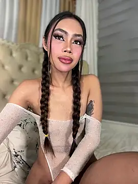 Innocent_yanixx69のウェブカメラショー