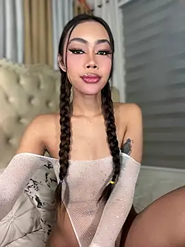 Innocent_yanixx69's Webcam Show