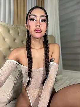 Innocent_yanixx69 Adlı Modelin Web Kamerası Şovu