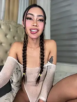 Innocent_yanixx69: διαδικτυακό σόου στην κάμερα