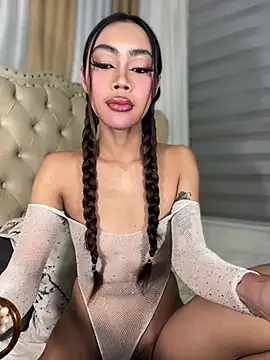 โชว์เว็บแคมของ Innocent_yanixx69