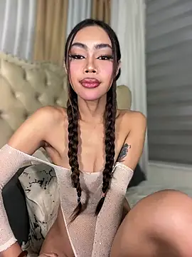 Show modela Innocent_yanixx69 na web-kameri