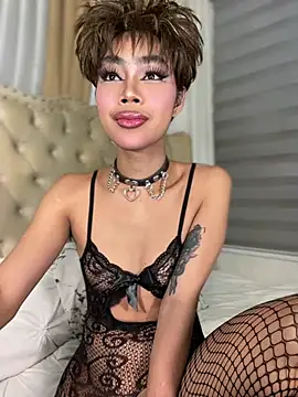 Innocent_yanixx69 Pertunjukan Webcam