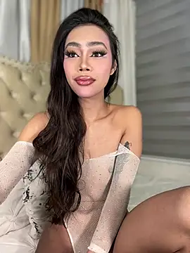 Innocent_yanixx69のウェブカメラショー