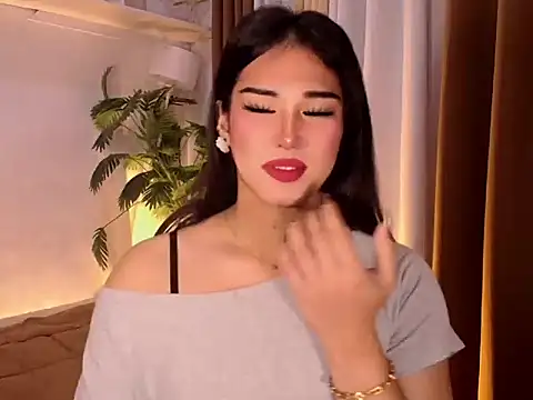 Show de magnificent_kitana na webcam